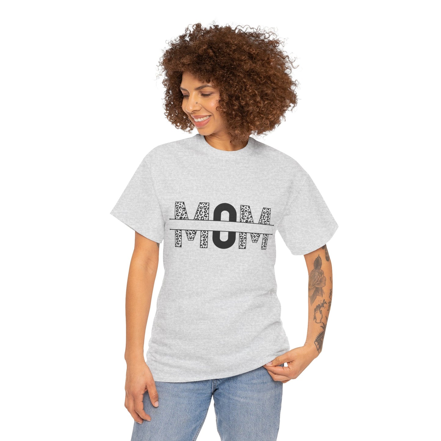 Stylish Mom Tee - Perfect for Mother's Day Gifts, Casual Wear, Birthdays, Mom Appreciation, Love for Moms