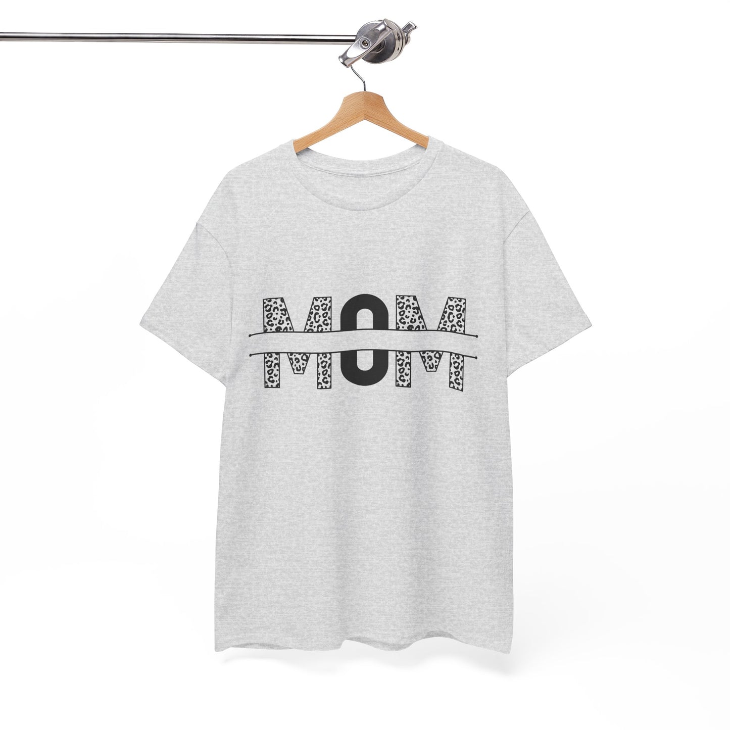 Stylish Mom Tee - Perfect for Mother's Day Gifts, Casual Wear, Birthdays, Mom Appreciation, Love for Moms