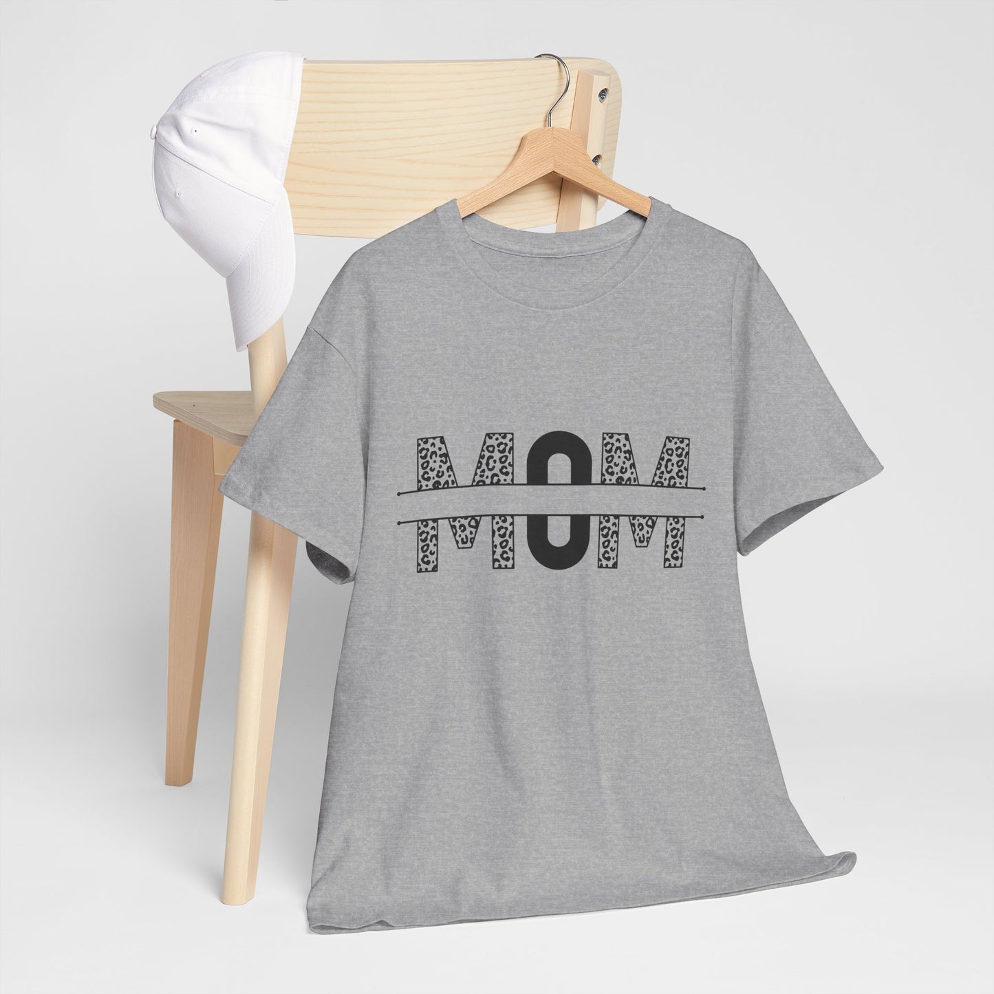 Stylish Mom Tee - Perfect for Mother's Day Gifts, Casual Wear, Birthdays, Mom Appreciation, Love for Moms